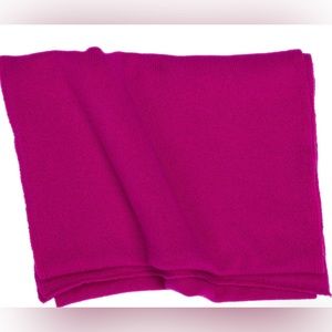 Golightly Cashmere Scarf in Magenta